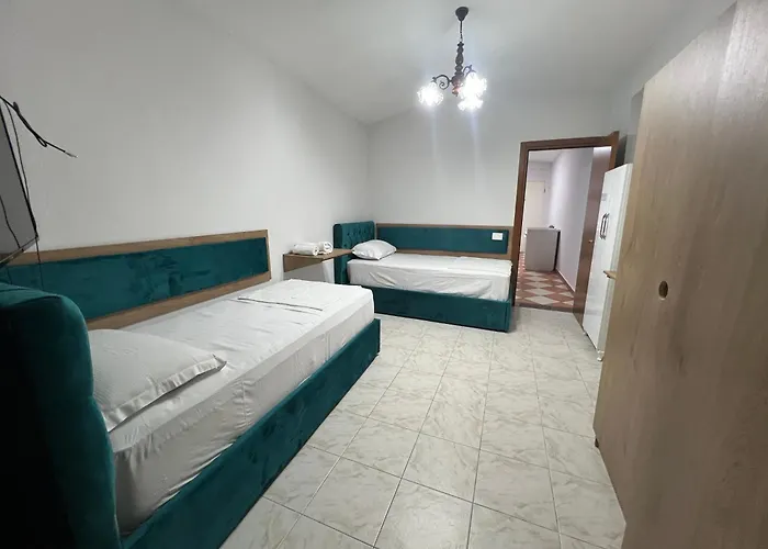 Sisterhood Hostel-female Only Hostal